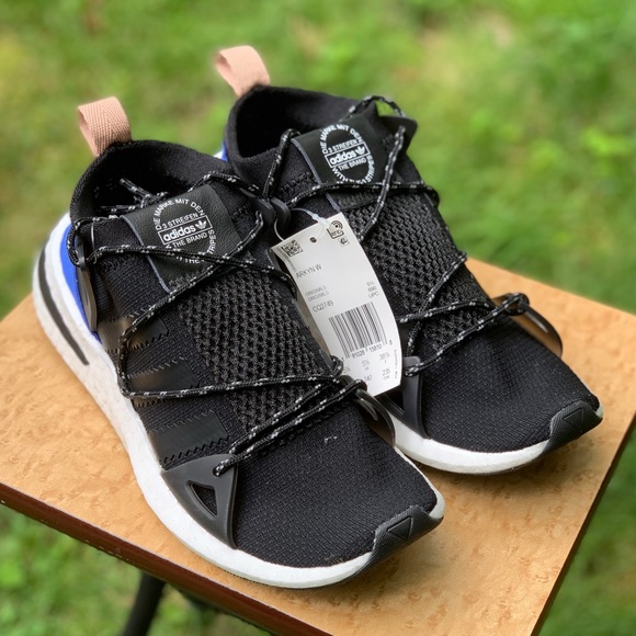 NEW Adidas Originals Arkyn Primeknit Black Shoes - Picture 4 of 6